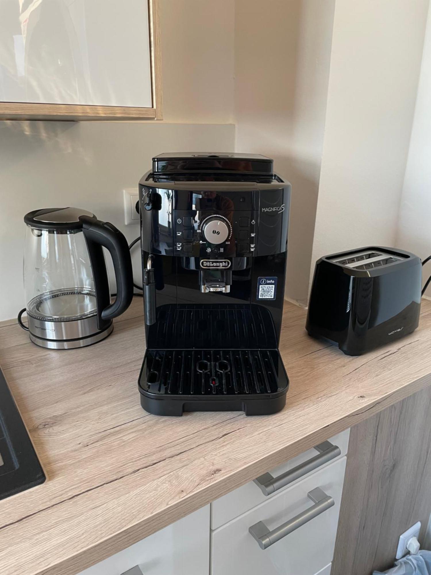 Yay - 65M2 Apartment Am Bahnhof - Smart Tv - Internet - Kaffee - Waschmaschine - Trockner Muehldorf am Inn ภายนอก รูปภาพ
