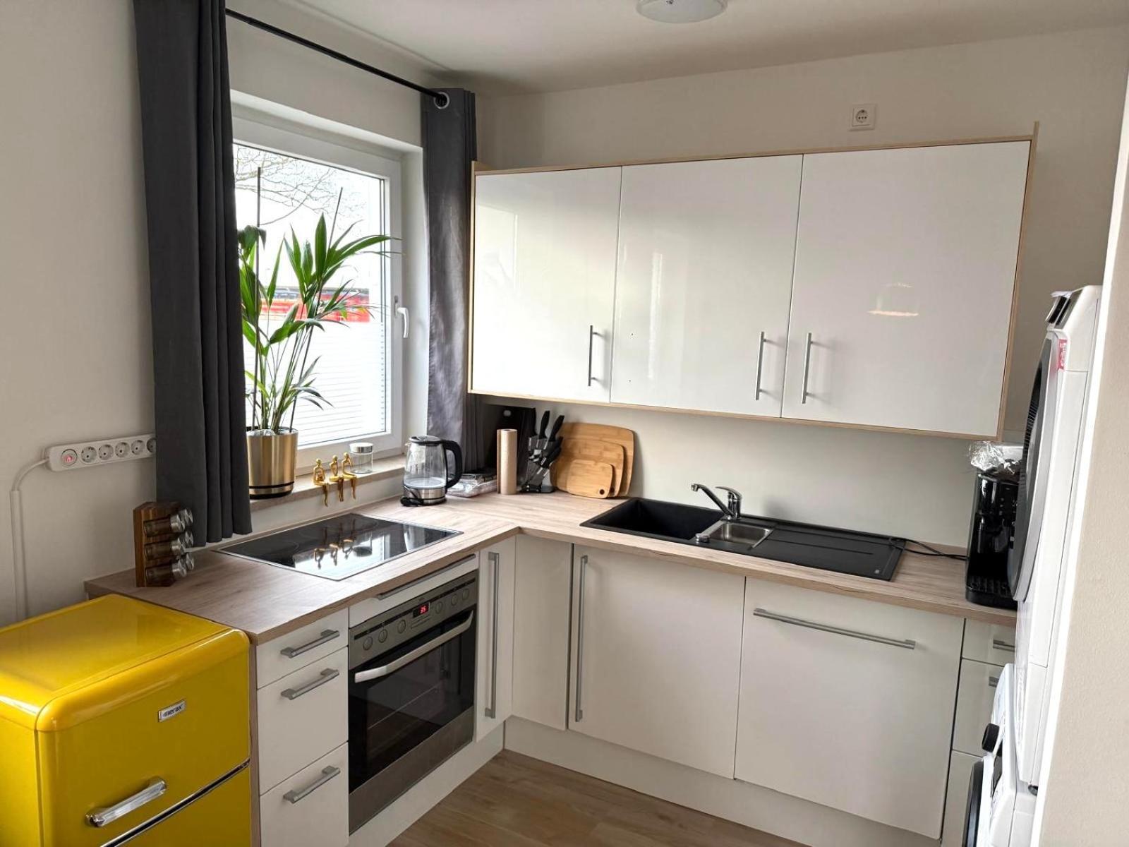 Yay - 65M2 Apartment Am Bahnhof - Smart Tv - Internet - Kaffee - Waschmaschine - Trockner Muehldorf am Inn ภายนอก รูปภาพ